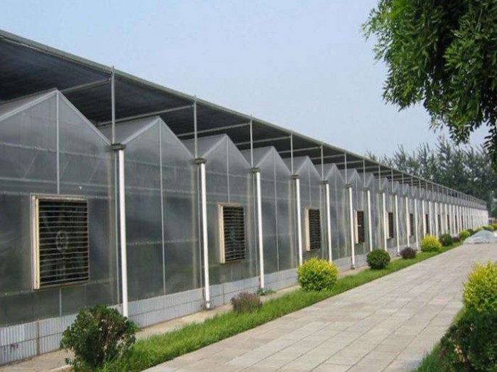 智能陽(yáng)光板溫室